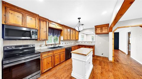 Tiny photo for 21160 Second Ave Ave, Stevinson, CA 95374 (MLS # MC26049982)