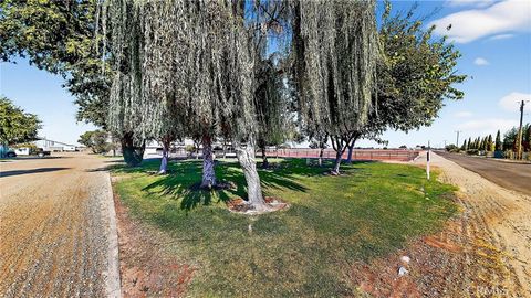 Tiny photo for 21160 Second Ave Ave, Stevinson, CA 95374 (MLS # MC26049982)