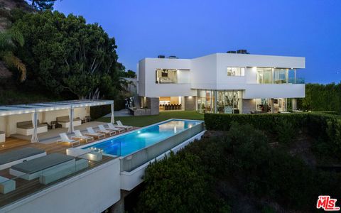 9362 Nightingale Drive Los Angeles CA 90069