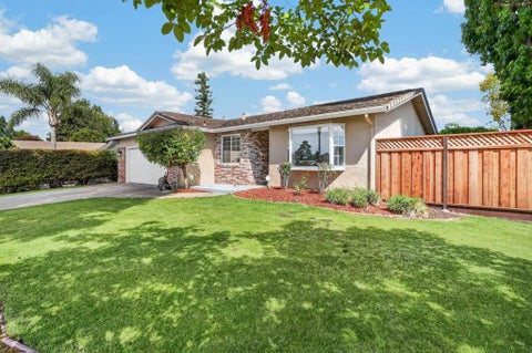 Photo of 2589 Royal Ann Court, Union City, CA 94587 (MLS # ML82060315)