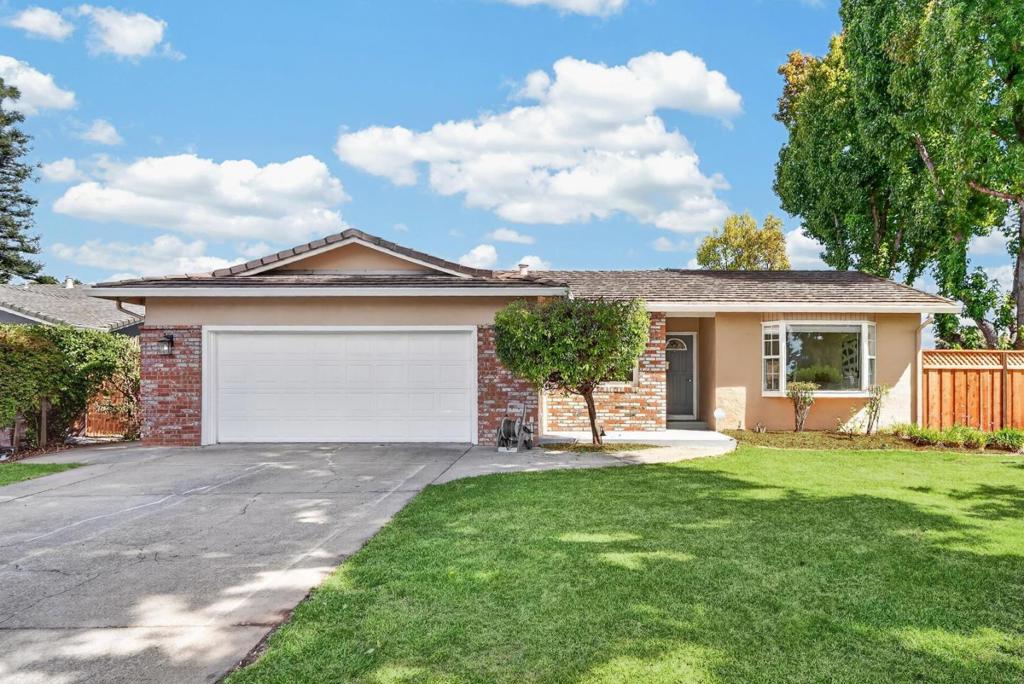 2589 Royal Ann Court