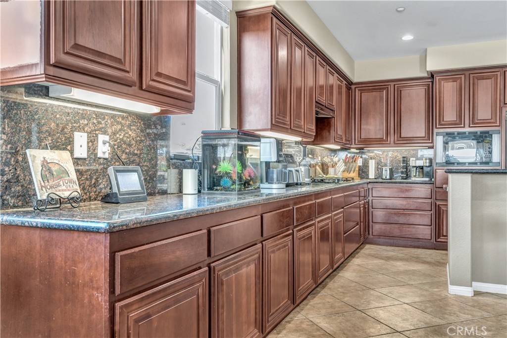 3260 Crestview Drive