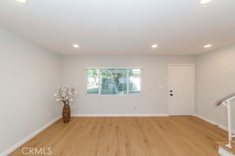 Tiny photo for 918 Huntington Drive #O, Duarte, CA 91010 (MLS # AR26113237)