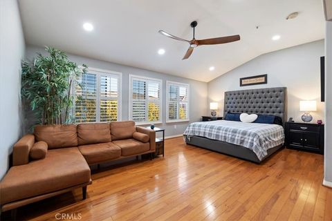 Tiny photo for 2310 Crown Point Court, Oxnard, CA 93036 (MLS # IV25267520)