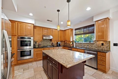 Tiny photo for 2310 Crown Point Court, Oxnard, CA 93036 (MLS # IV25267520)