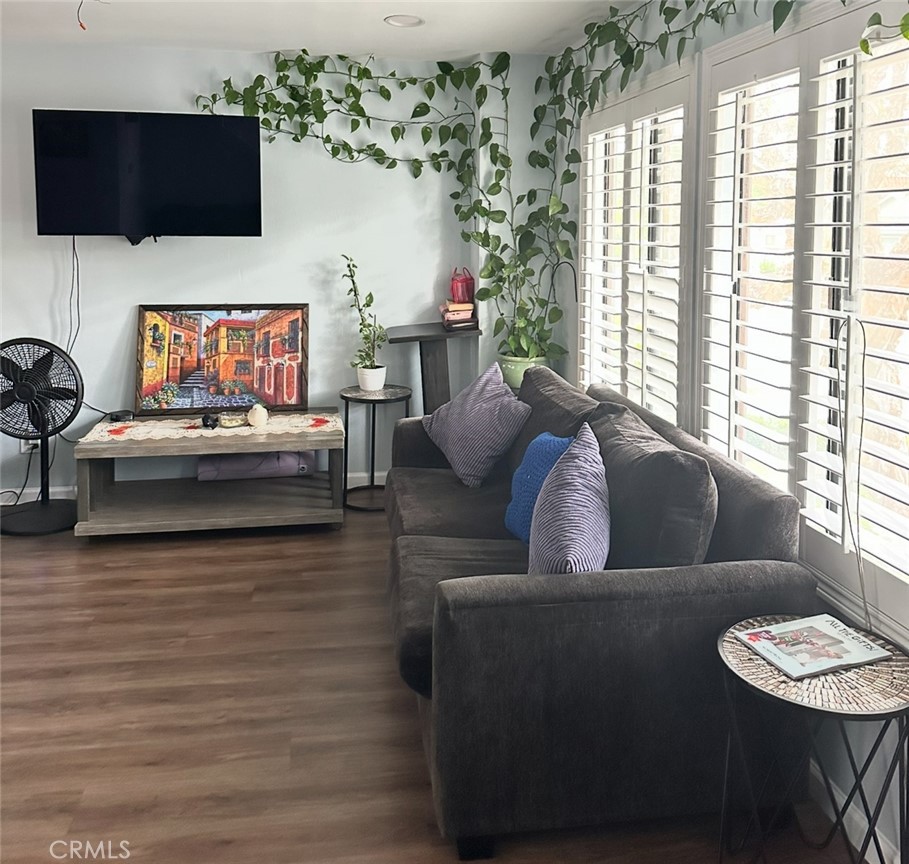 1119 Magnolia Avenue 2