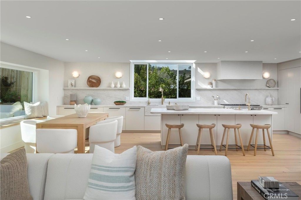 Photo of 19281 Sierra Cadiz RD, Irvine, CA 92603 (MLS # NP26099054)