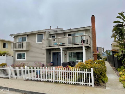 Tiny photo for 4958 Nautilus Street, Oxnard, CA 93035 (MLS # V1-38400)