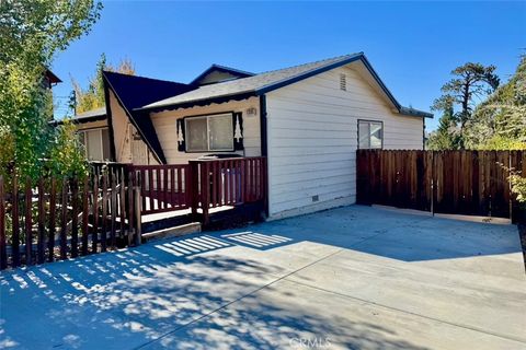 Photo of 1395 Flintridge, Big Bear, CA 92314 (MLS # PW25241041)