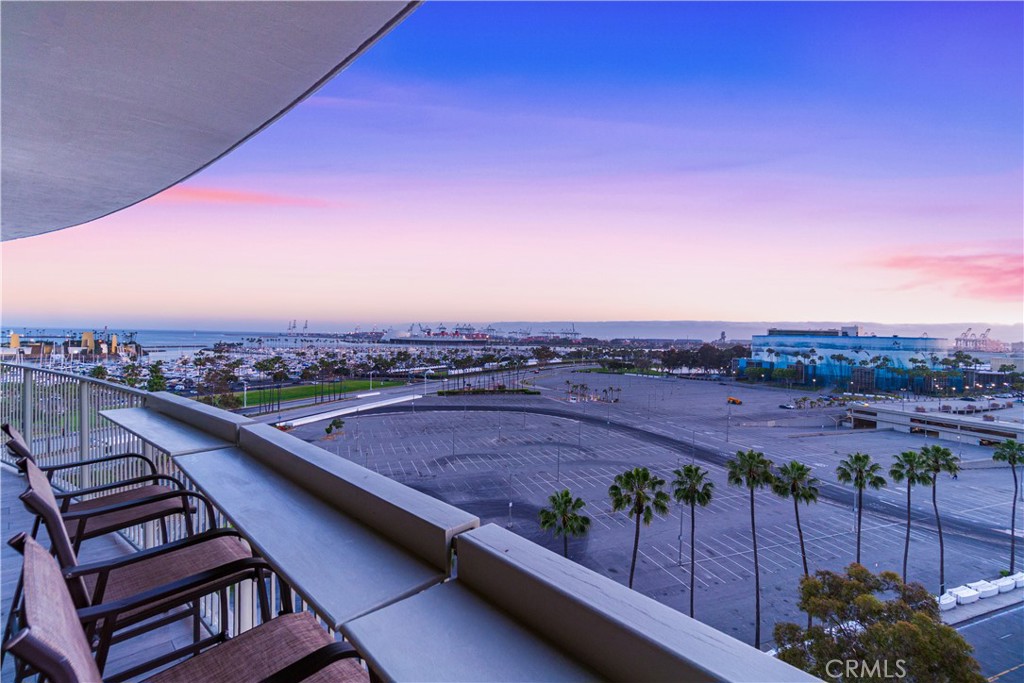 International Towers (ITT) - Residential