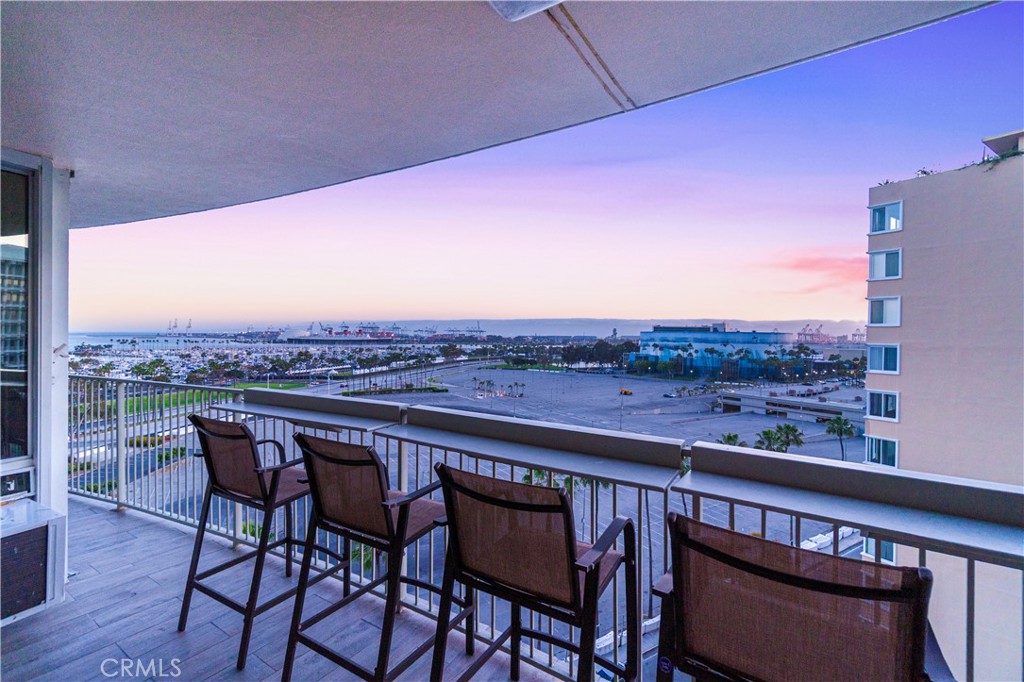 International Towers (ITT) - Residential