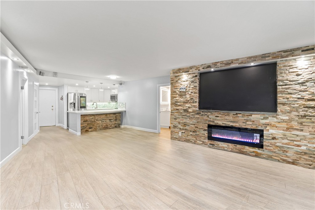 International Towers (ITT) - Residential