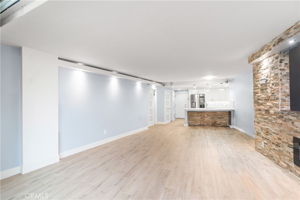 International Towers (ITT) - Residential