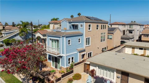 Photo of 1020 California ST, Huntington Beach, CA 92648 (MLS # OC26214470)