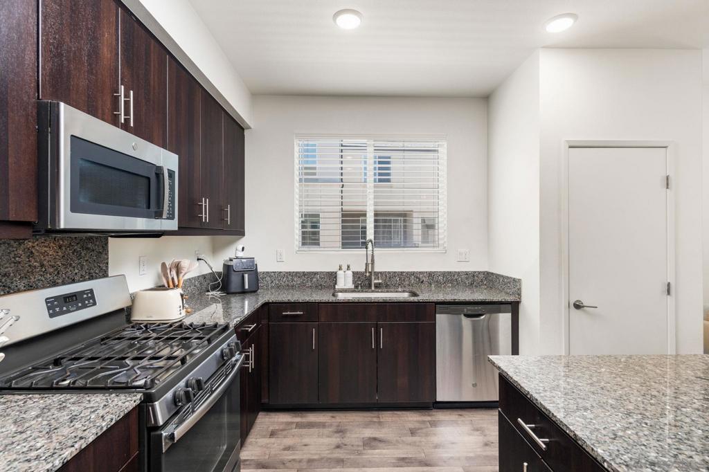 5412 Calle Sandwaves 169