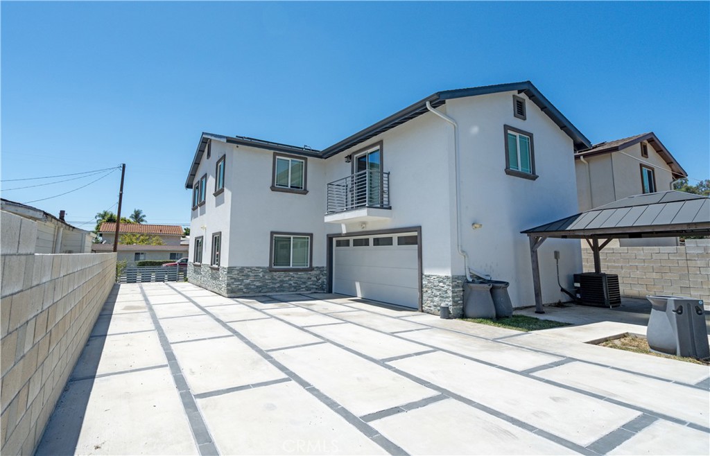 532 Mcfadden