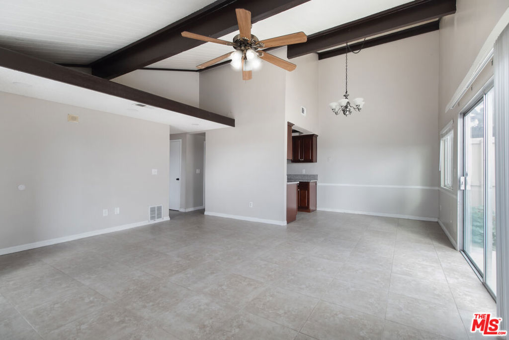 Welcome to 1423 W 7th St, Upland, a charming single-story condo offering comfort, convenience, and modern upgrades. This well-maintained home features a detached garage with washer and dryer hookups, making laundry a breeze. Step inside to find new recessed lighting, fresh paint, and beautiful granite countertops, giving the home a contemporary and inviting feel. The open floor plan allows for easy living, with plenty of natural light throughout. in a prime Upland location, this condo offers easy access to shopping, dining, parks, and major freeways. Whether you're a first-time buyer, downsizing, or looking for an investment opportunity, this home checks all the boxes!