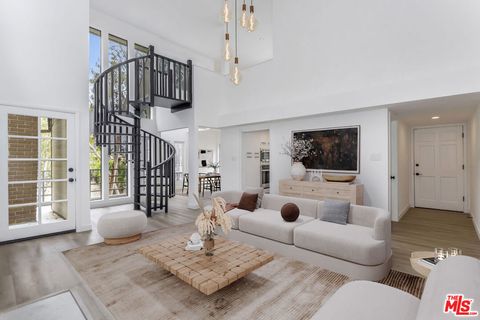 Photo of 11601 Montana Avenue #PH7, Los Angeles, CA 90049 (MLS # 26836175)
