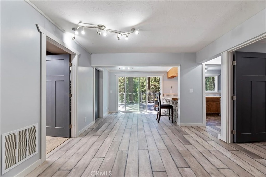 Twin Peaks (TWIN) - Residential