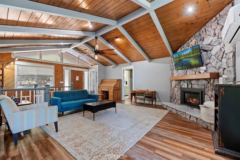 Twin Peaks (TWIN) - Residential