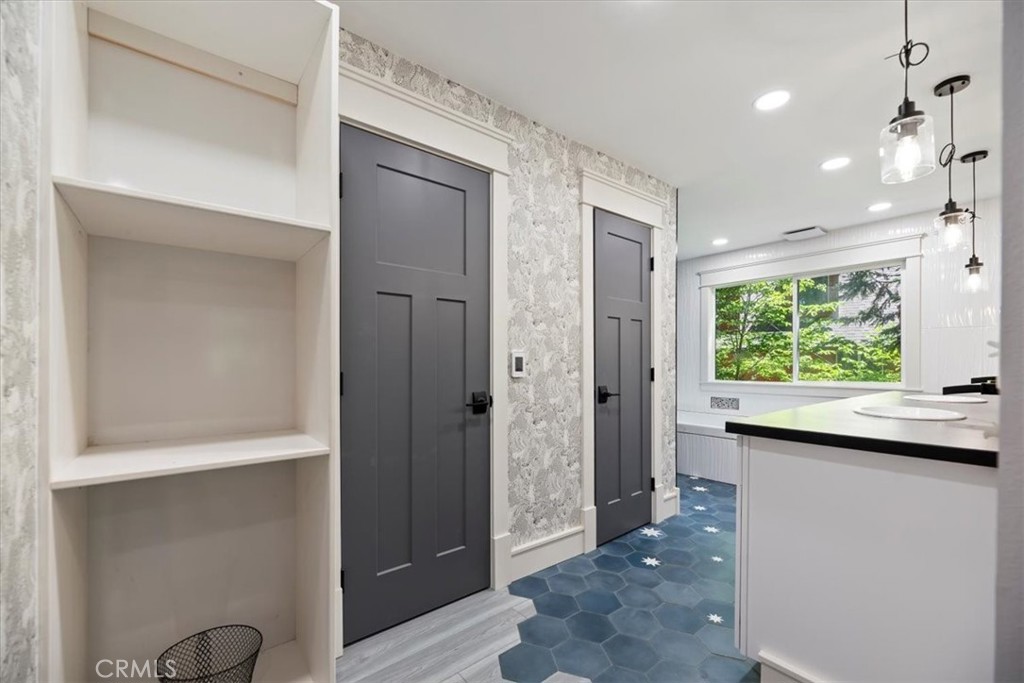 Twin Peaks (TWIN) - Residential