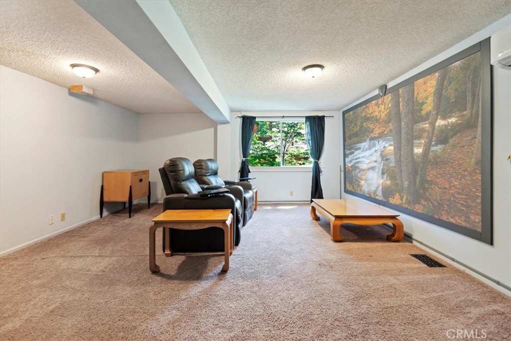 Twin Peaks (TWIN) - Residential