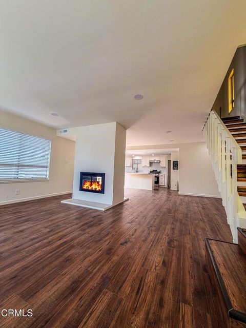Photo of 801 N M Street, Oxnard, CA 93030 (MLS # V1-35942)