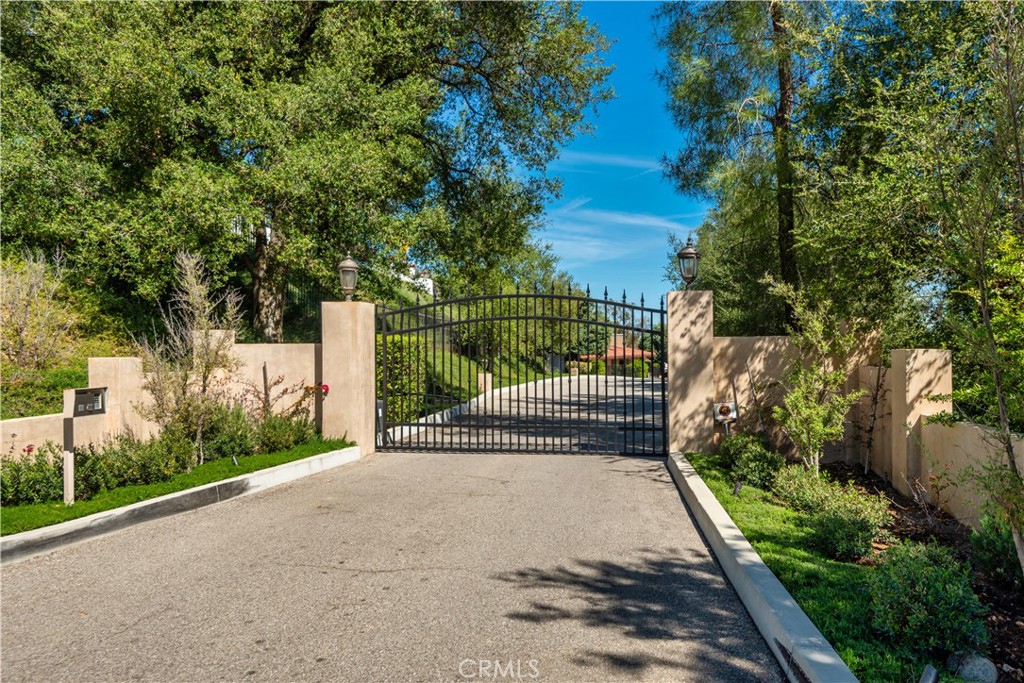 23815 Park Belmonte