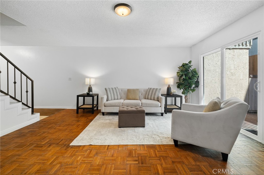 13534 Cordary Avenue 14