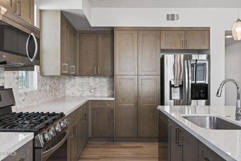 Tiny photo for 2850 Wagon Wheel Rd #402, Oxnard, CA 93036 (MLS # V1-35273)