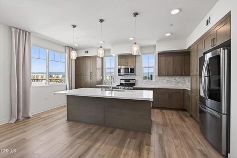 Tiny photo for 2850 Wagon Wheel Rd #402, Oxnard, CA 93036 (MLS # V1-35273)