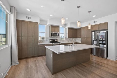 Tiny photo for 2850 Wagon Wheel Rd #402, Oxnard, CA 93036 (MLS # V1-35273)