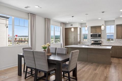 Tiny photo for 2850 Wagon Wheel Rd #402, Oxnard, CA 93036 (MLS # V1-35273)