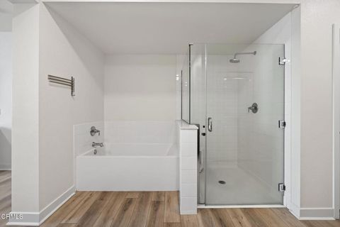 Tiny photo for 2850 Wagon Wheel Rd #402, Oxnard, CA 93036 (MLS # V1-35273)