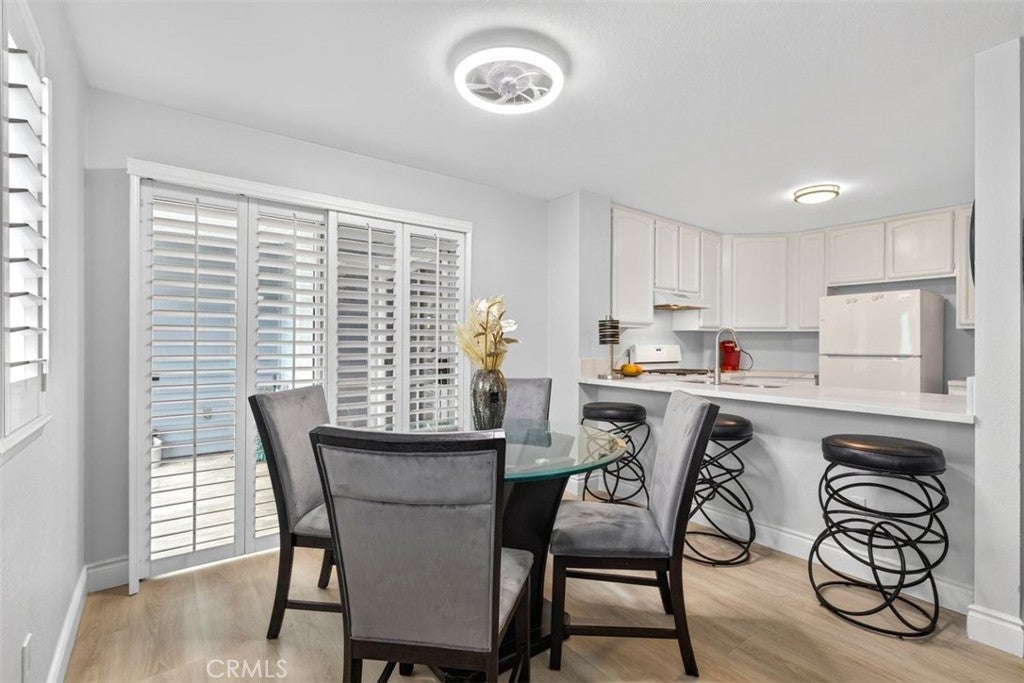 12972 Sycamore Village