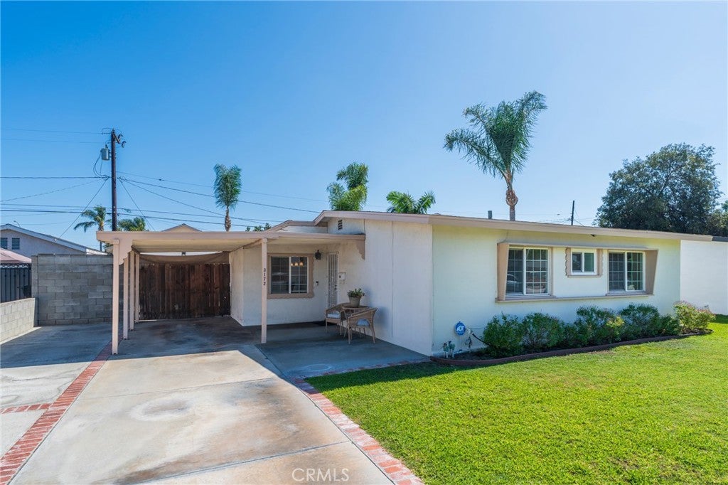 3172 W Coolidge