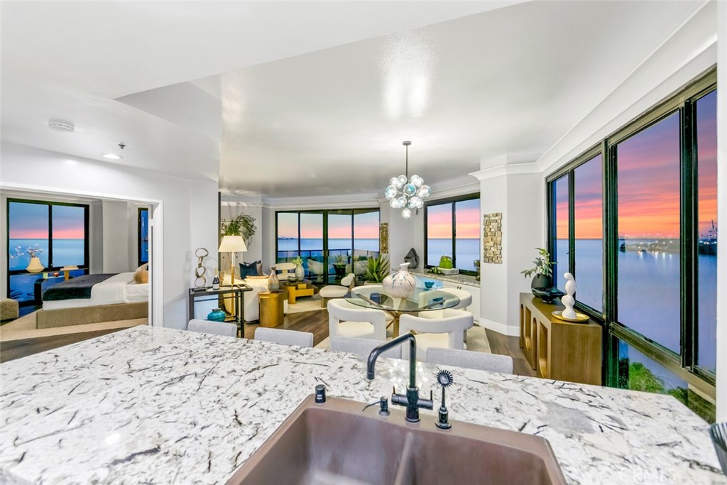 1310 E Ocean Boulevard 502