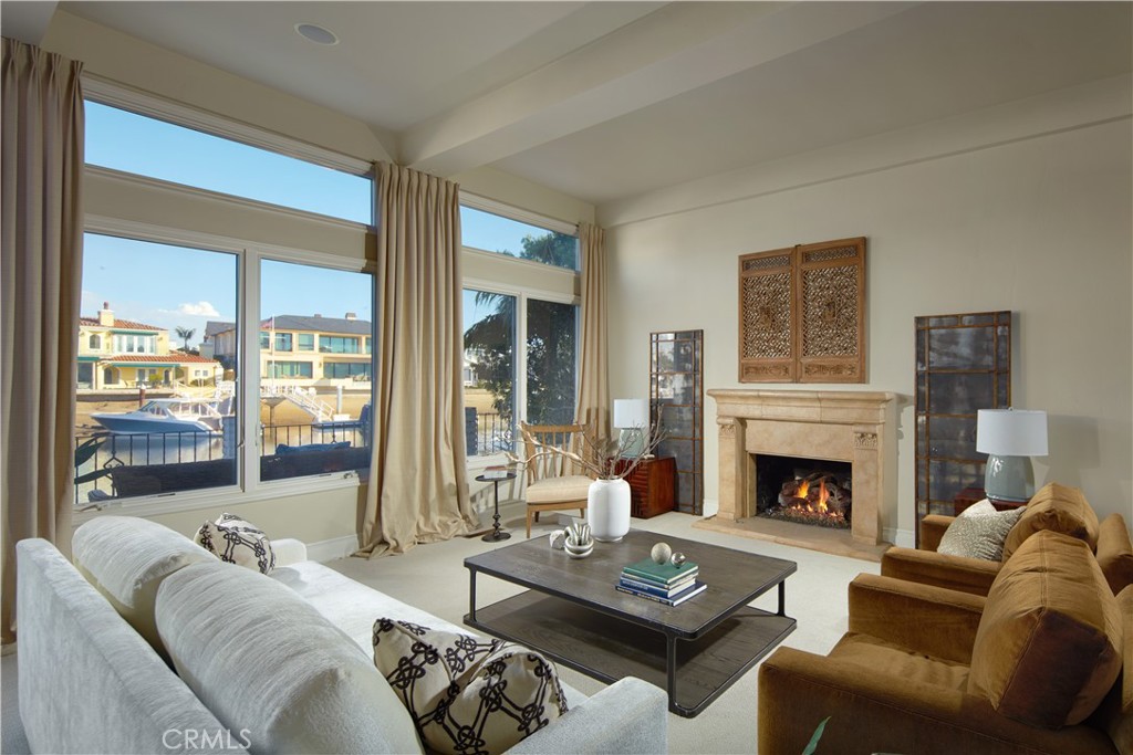 Linda Isle (LIND) - Residential