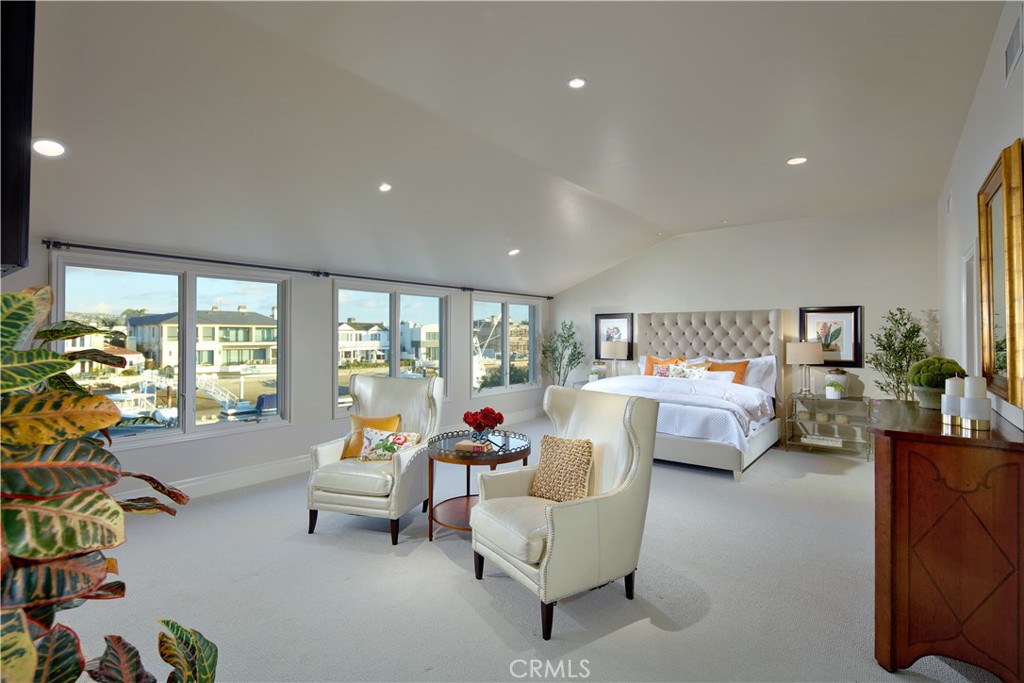 Linda Isle (LIND) - Residential