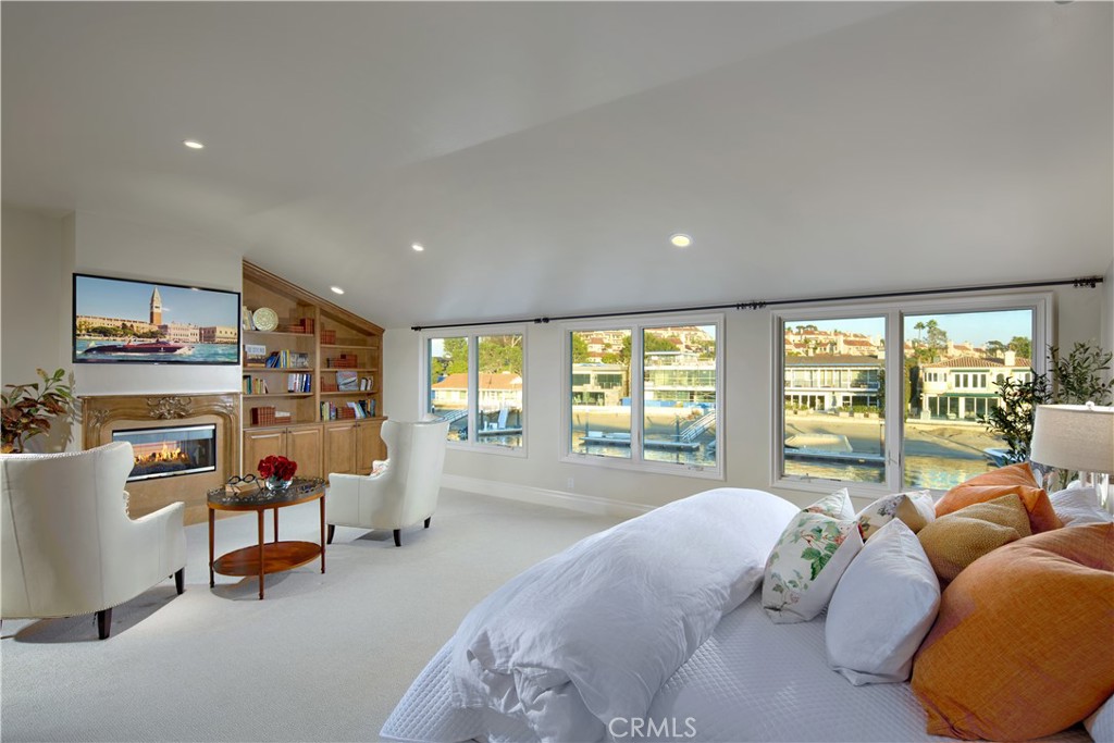 Linda Isle (LIND) - Residential