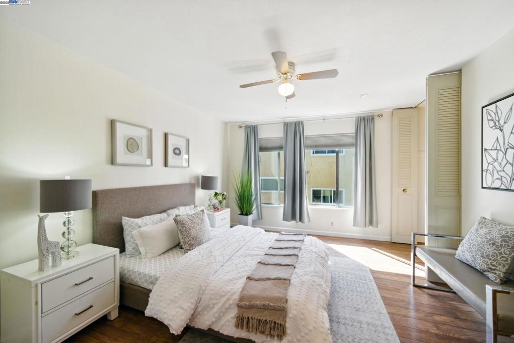 ADAMS POINT - Residential