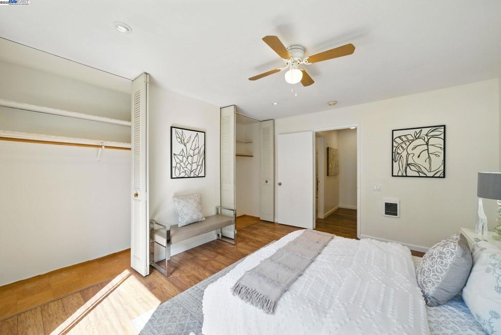 ADAMS POINT - Residential