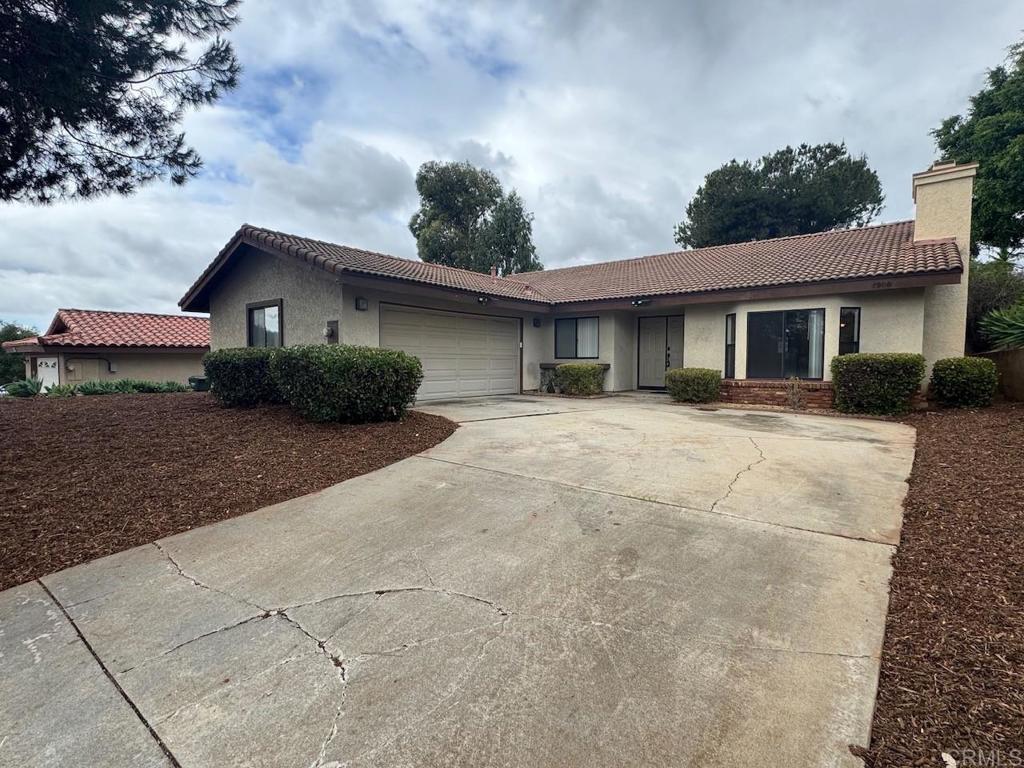 1906 Odell Circle