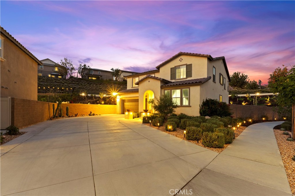 11800 Starlily Court