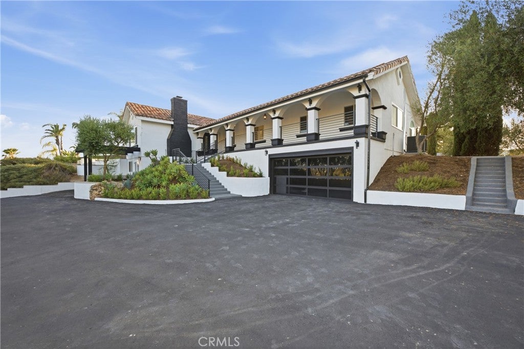 1200 Mulberry