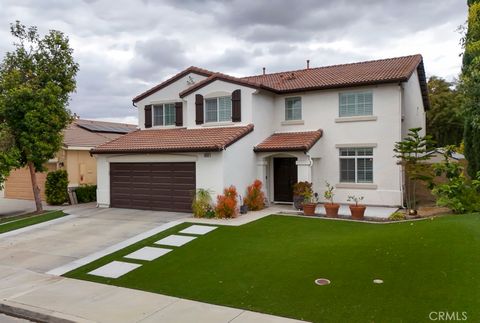 Photo of 38064 Amador Ln, Murrieta, CA 92563 (MLS # SW26093438)