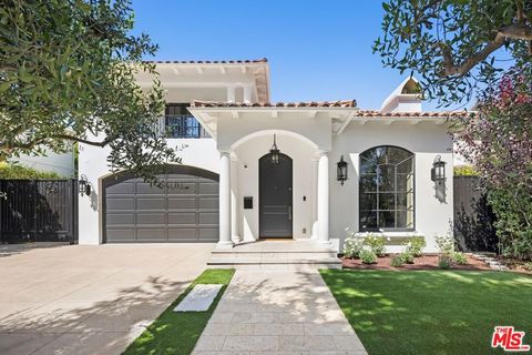 Photo of 353 20th Street, Santa Monica, CA 90402 (MLS # 26661855)