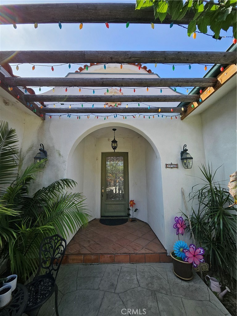 9740 La Canada Way