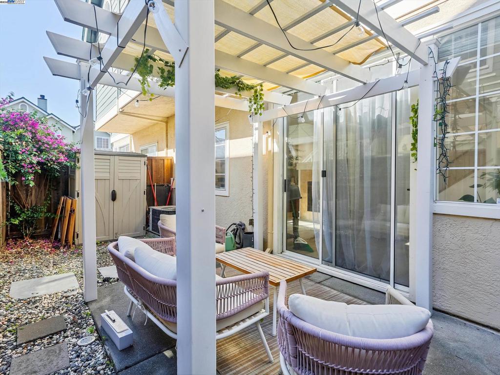 CORDELIA VILL - Residential