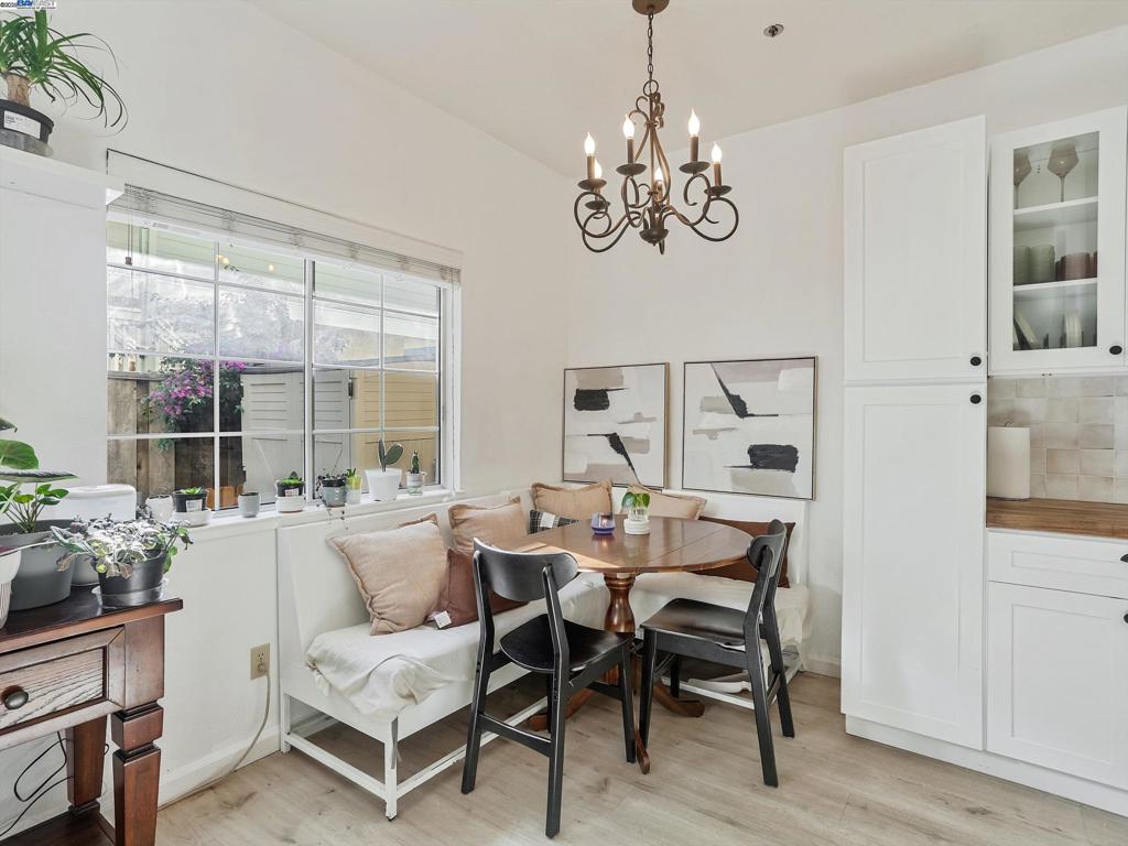 CORDELIA VILL - Residential